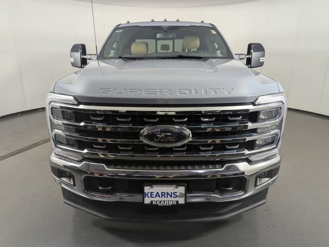 Used 2026 Ford F350 Lariat w/ Lariat Ultimate Package AWD/4WD image 3