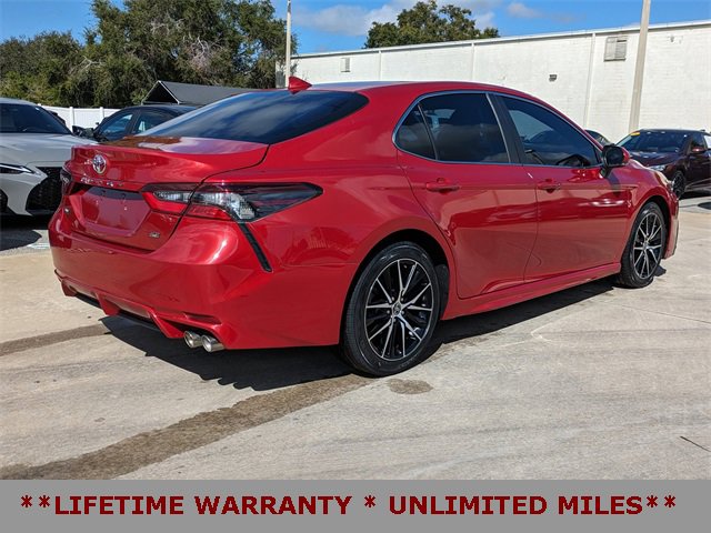 Used 2023 Toyota Camry SE image 6