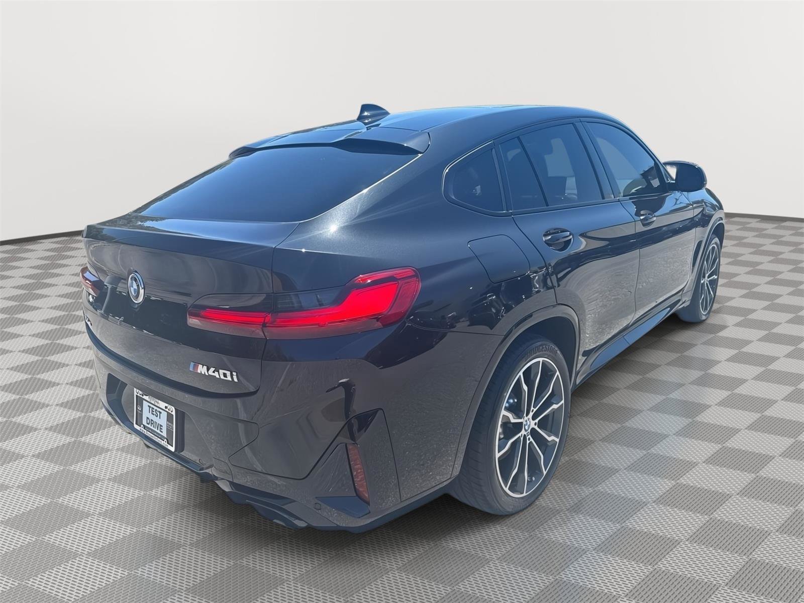 Used 2023 BMW X4 M40i w/ Premium Package AWD/4WD image 6
