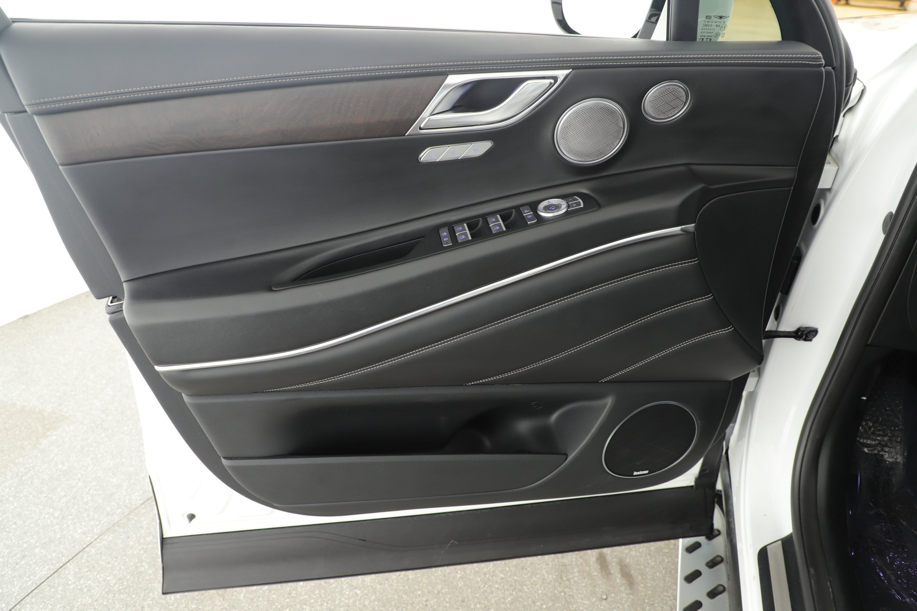 Used 2021 Genesis GV80 3.5T w/ Advanced Package 06 image 6