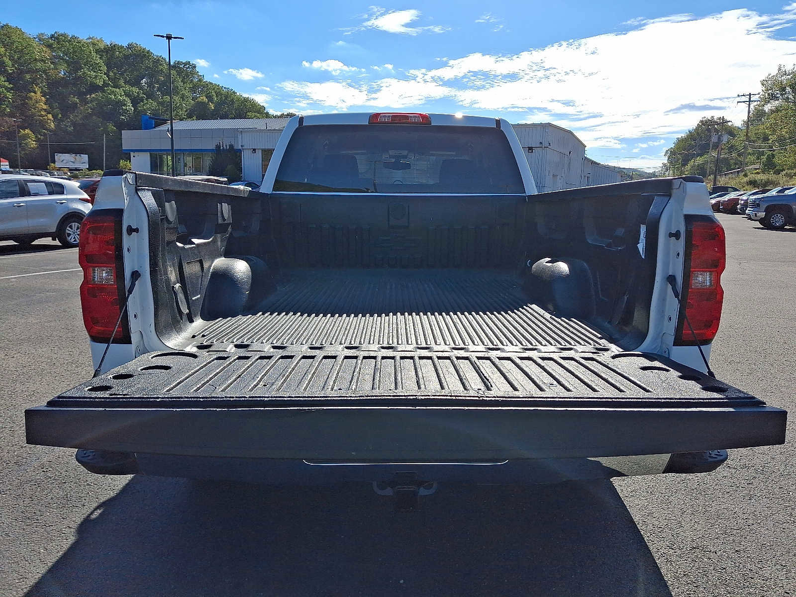 Used 2018 Chevrolet Silverado 1500 LT w/ All Star Edition image 28