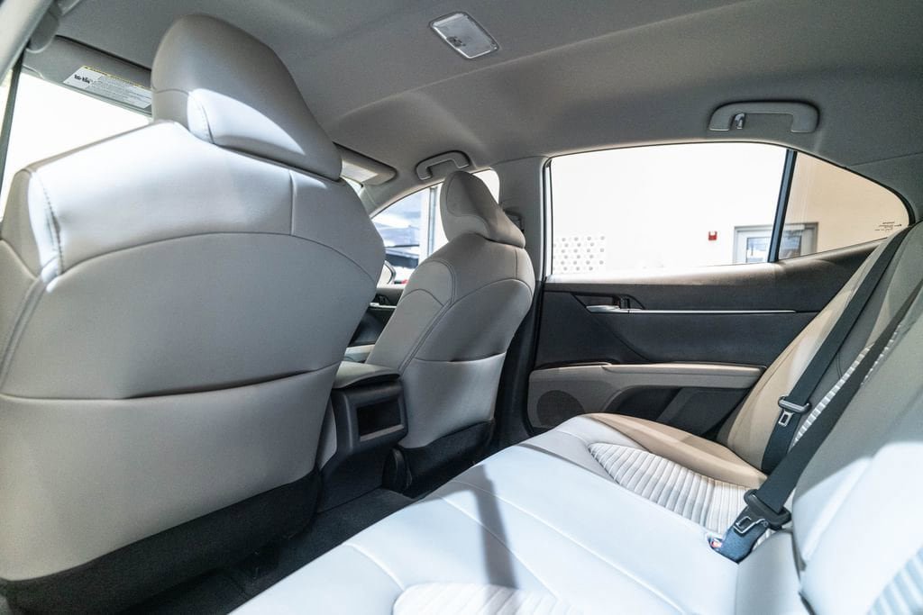 Certified 2022 Toyota Camry SE w/ Carpet Mat Package (TMS) AWD/4WD image 14