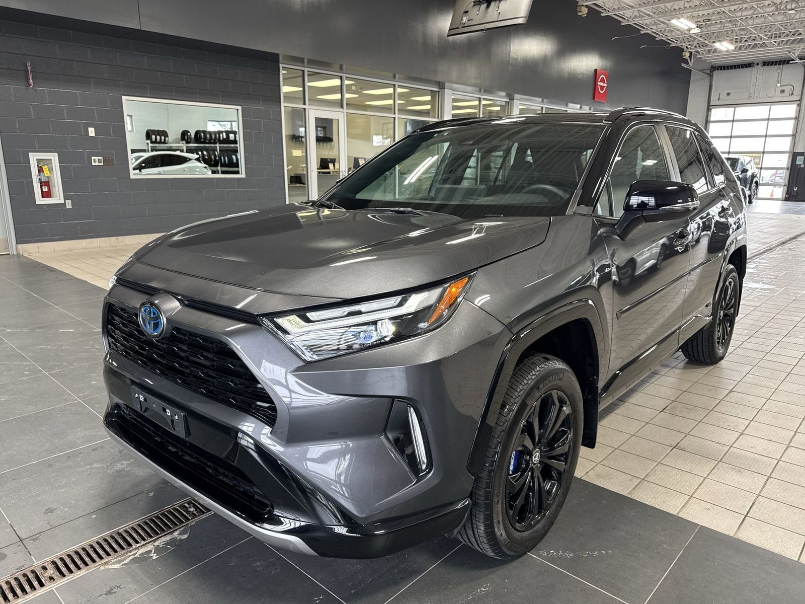 Used 2024 Toyota RAV4 XSE w/ Weather Package image 30
