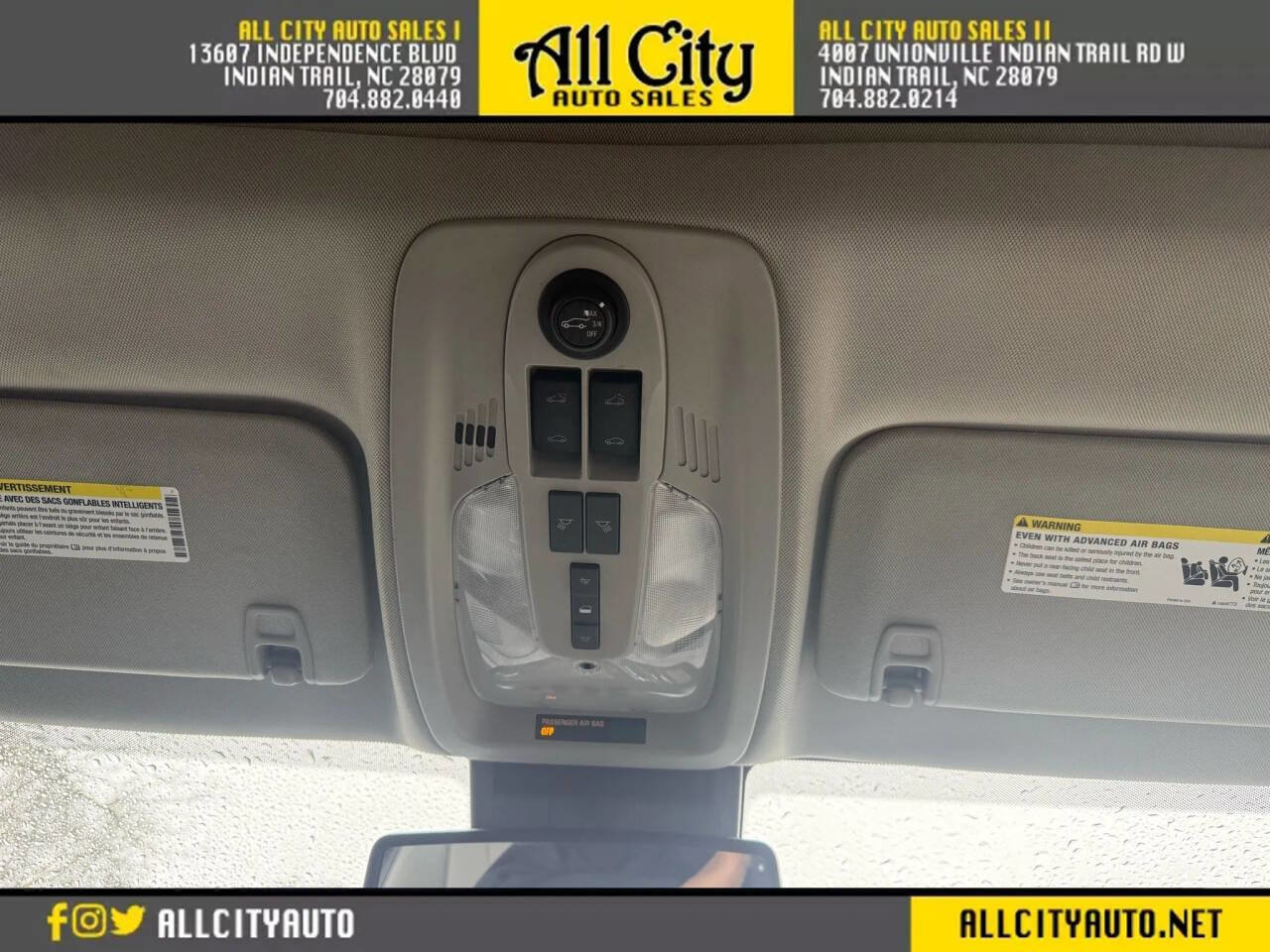 Used 2012 Chevrolet Equinox LTZ FWD image 26