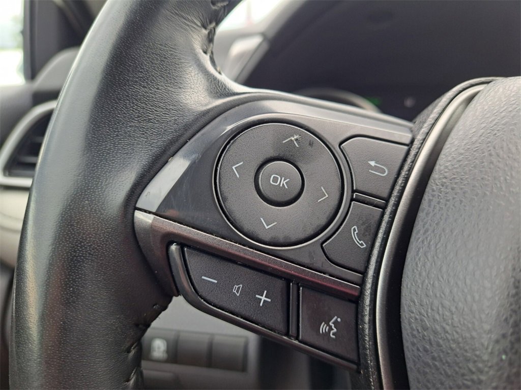 Used 2022 Toyota Camry XSE image 13