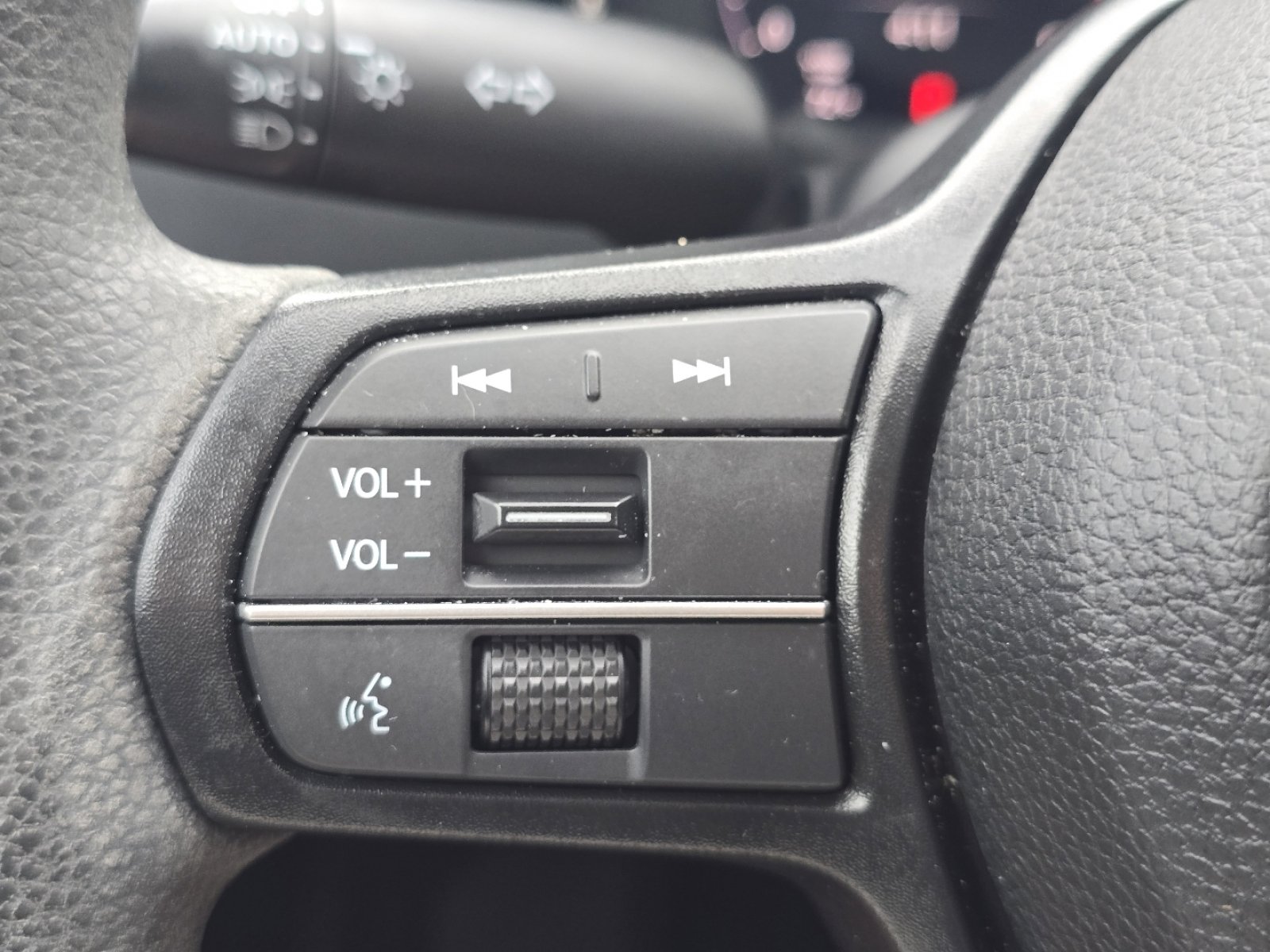 Certified 2024 Honda Accord LX image 29