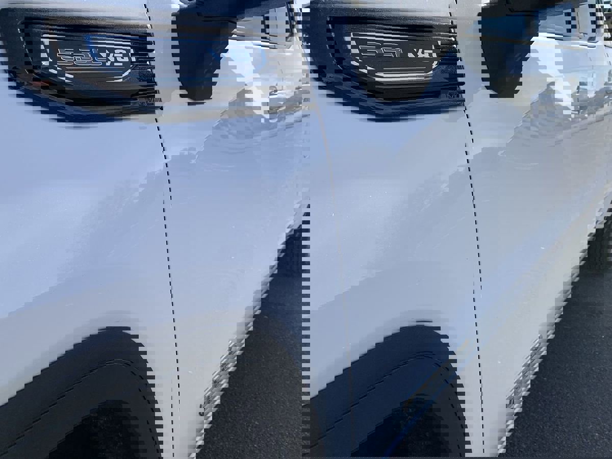 Used 2020 GMC Sierra 1500 Elevation image 13