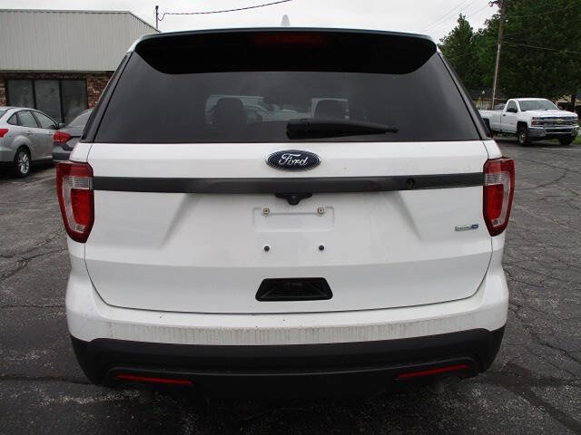 Used 2017 Ford Explorer 4WD Police Interceptor w/ Ready For The Road Package image 4