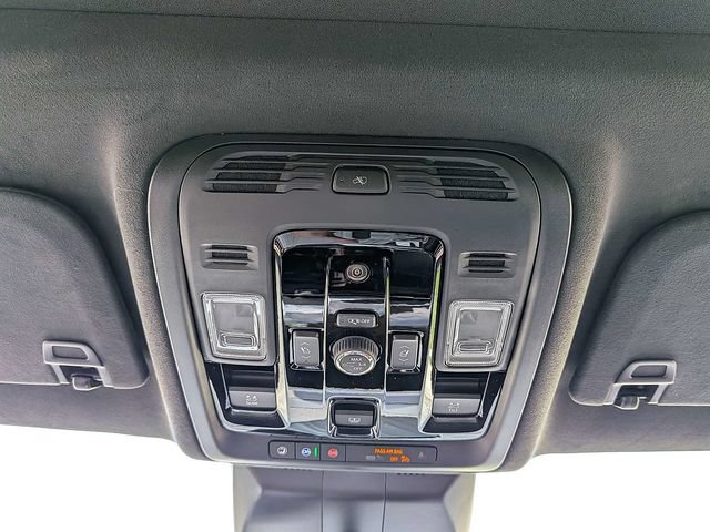 Certified 2026 Cadillac Escalade Platinum Sport AWD/4WD image 27
