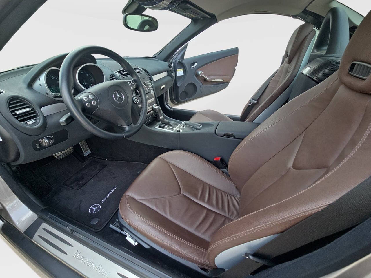 Used 2005 Mercedes-Benz SLK 350 image 12