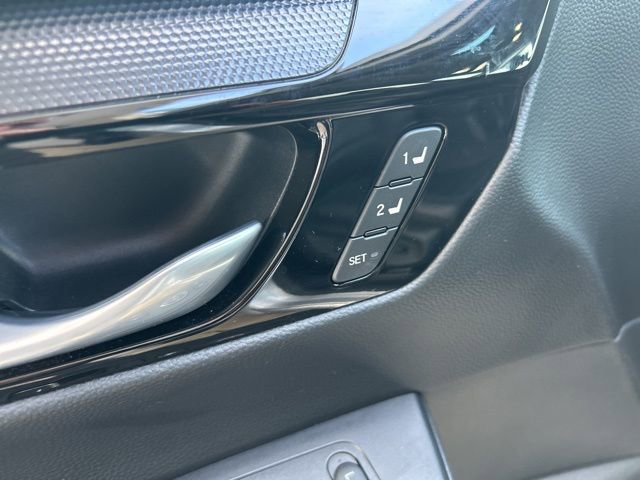 Used 2024 Honda CR-V EX-L image 17