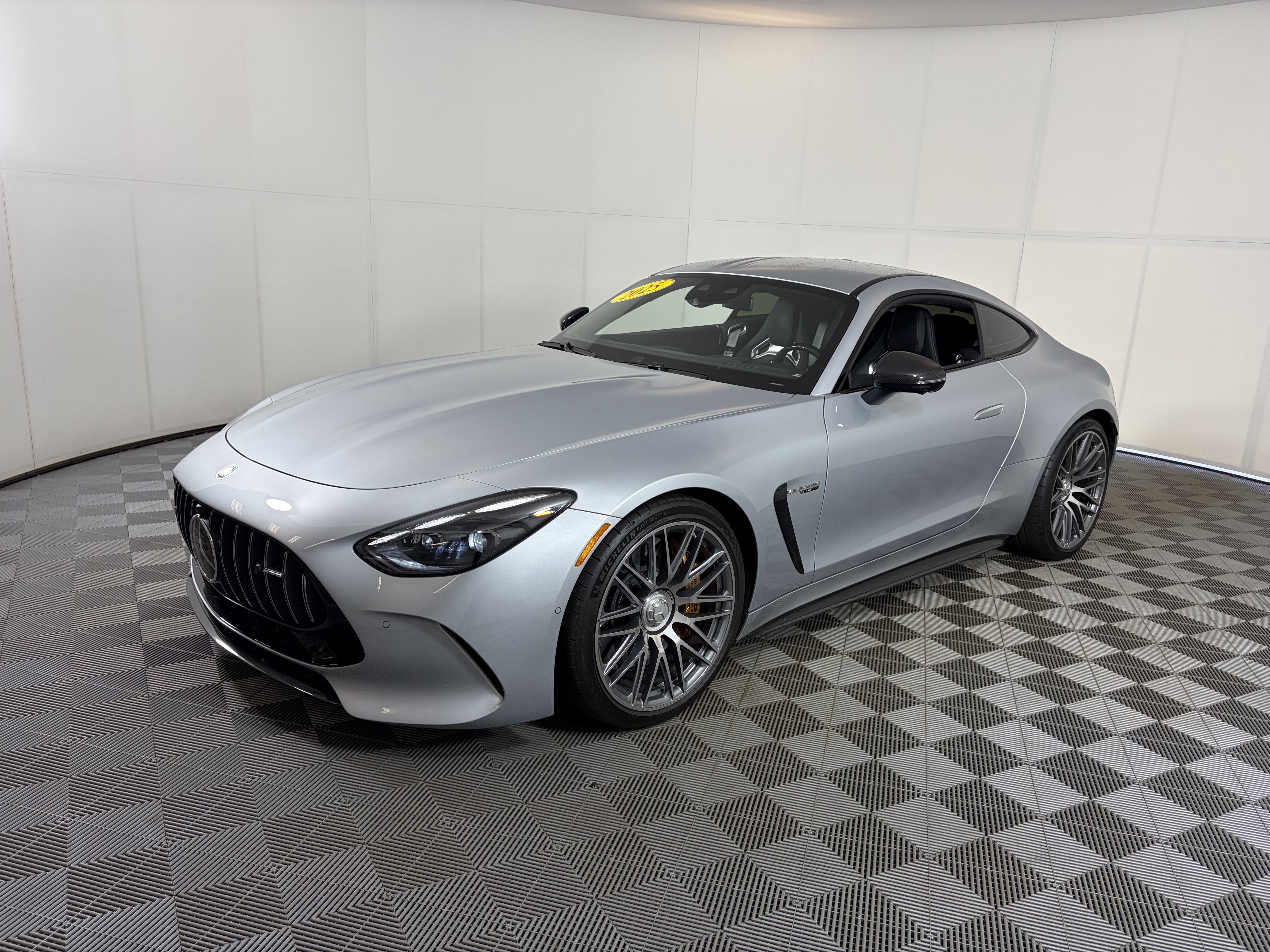Used 2025 Mercedes-Benz AMG GT 63 image 2