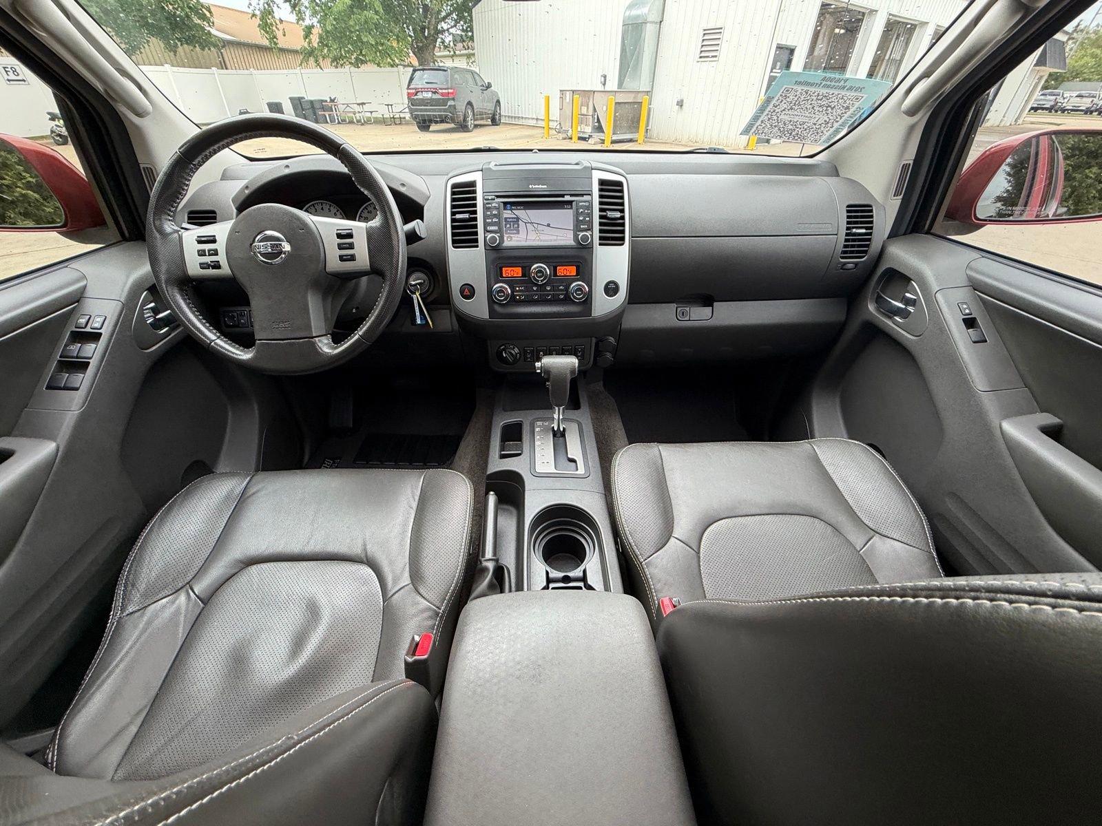 Used 2016 Nissan Frontier PRO-4X w/ Pro-4x Luxury Package AWD/4WD image 20