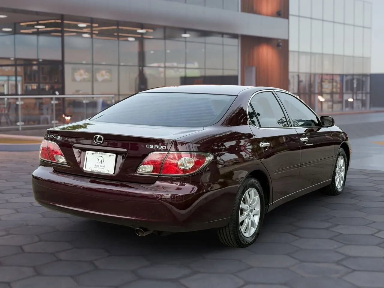 Used 2004 Lexus ES 330 image 6