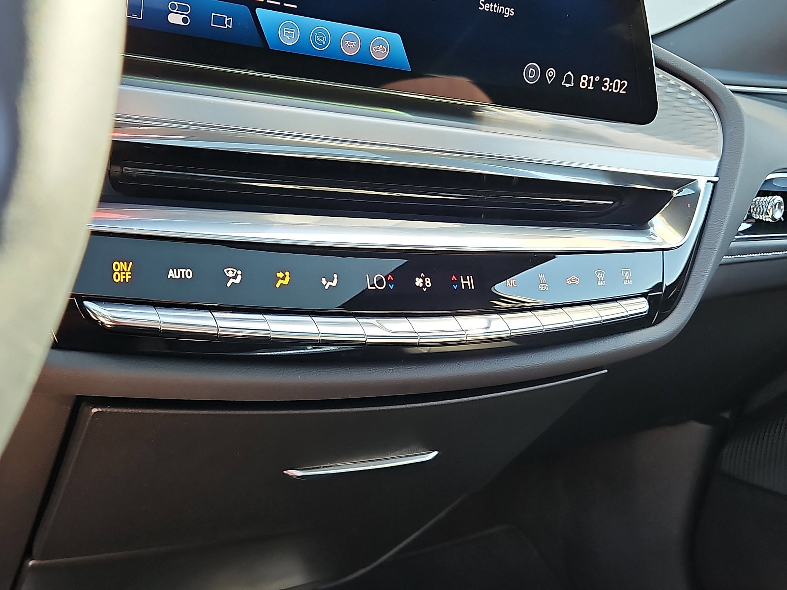 Certified 2024 Cadillac Lyriq Sport image 18