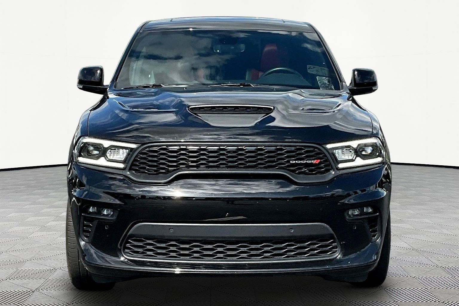 Used 2022 Dodge Durango R/T w/ Tow 'N Go Package AWD/4WD image 2