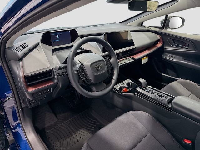 New 2025 Toyota Prius Plug-In Hybrid FWD image 9