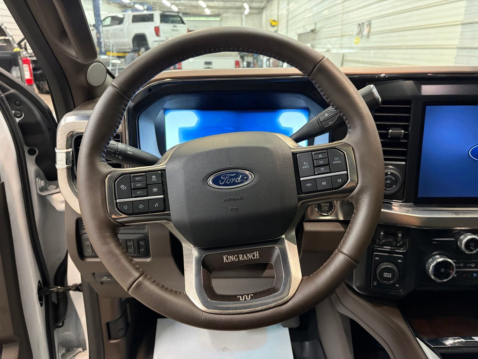 Used 2026 Ford F350 King Ranch w/ Chrome Package AWD/4WD image 13