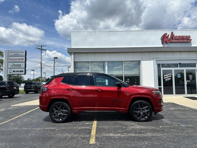 New 2024 Jeep Compass Limited w/ High Altitude Package image 9