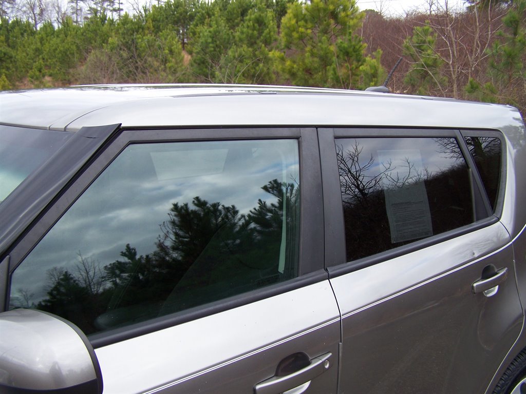 Used 2019 Kia Soul FWD image 16