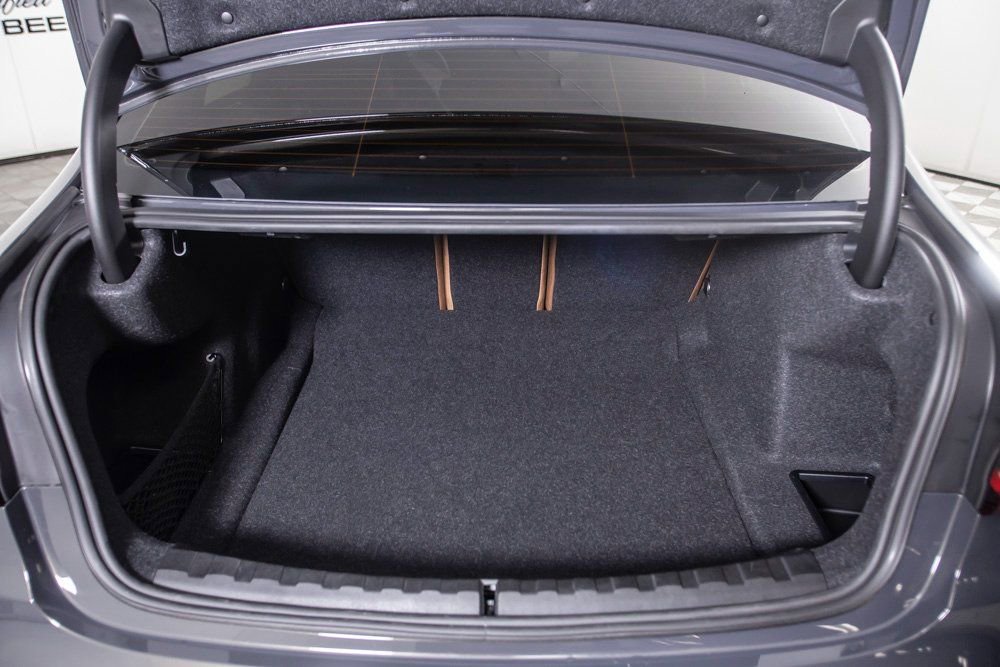 Used 2023 BMW M3 w/ M Carbon Exterior Package image 9