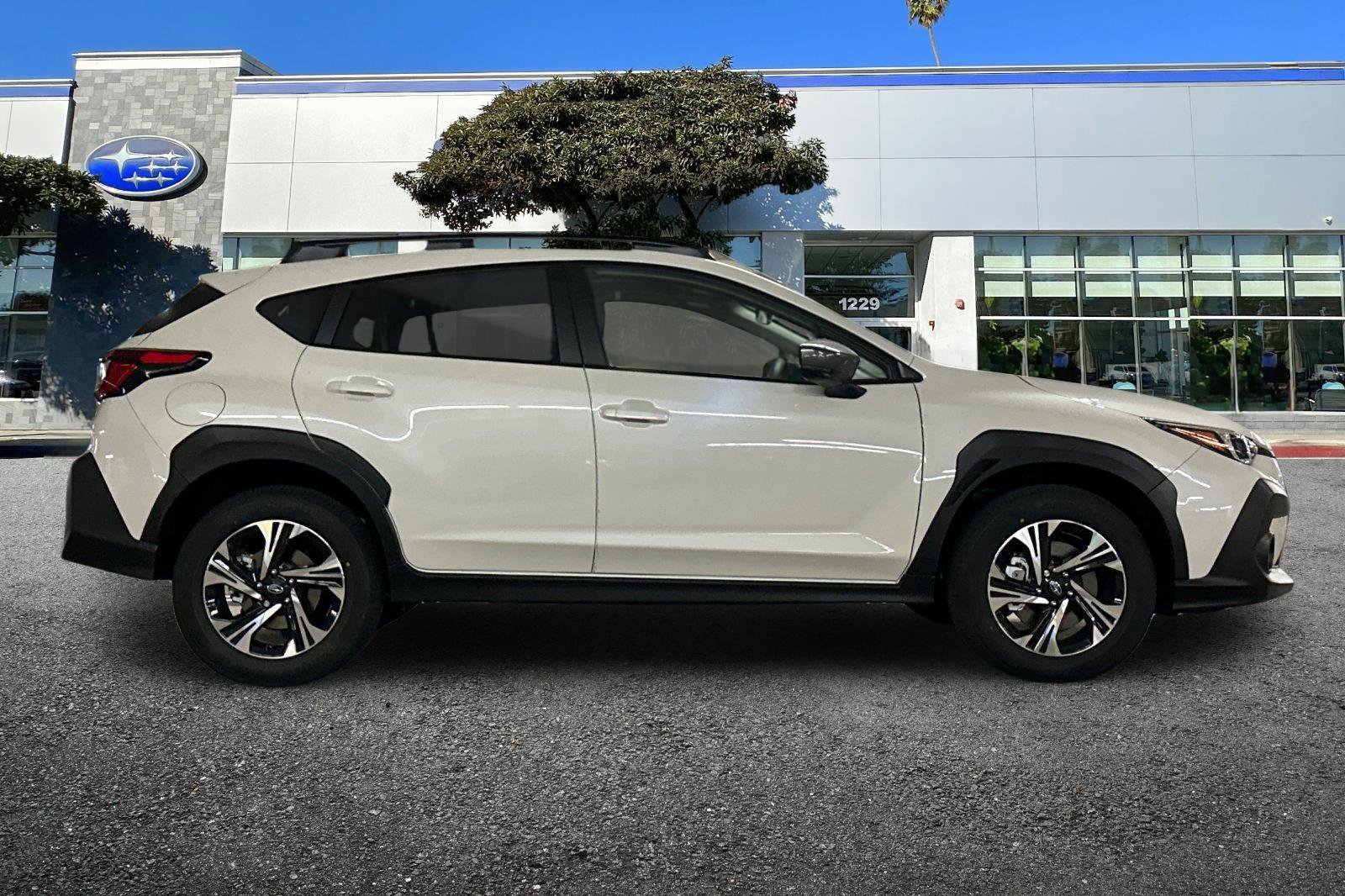 New 2025 Subaru Crosstrek 2.5i Premium image 3