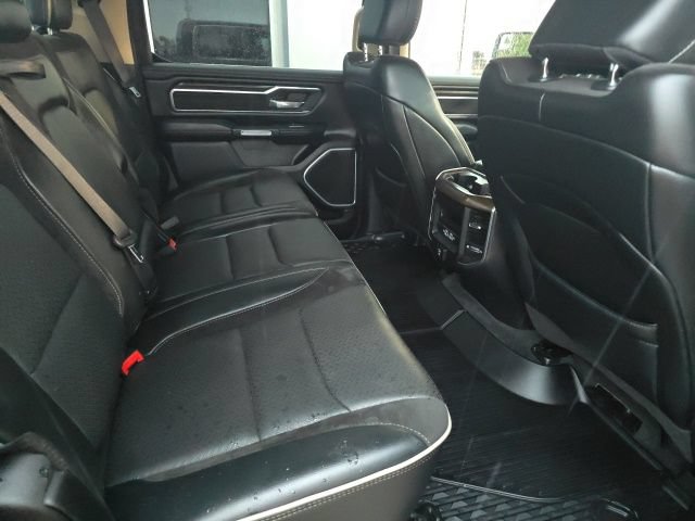 Used 2021 RAM 1500 Laramie AWD/4WD image 5