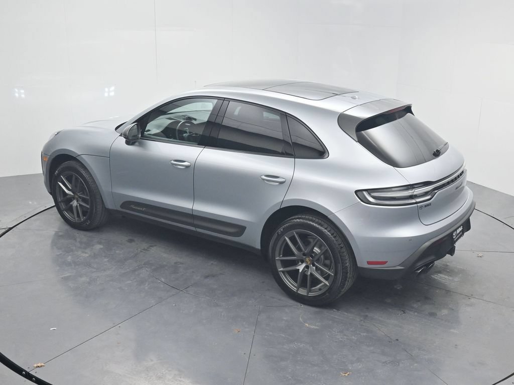 Used 2024 Porsche Macan Turbo AWD/4WD image 69