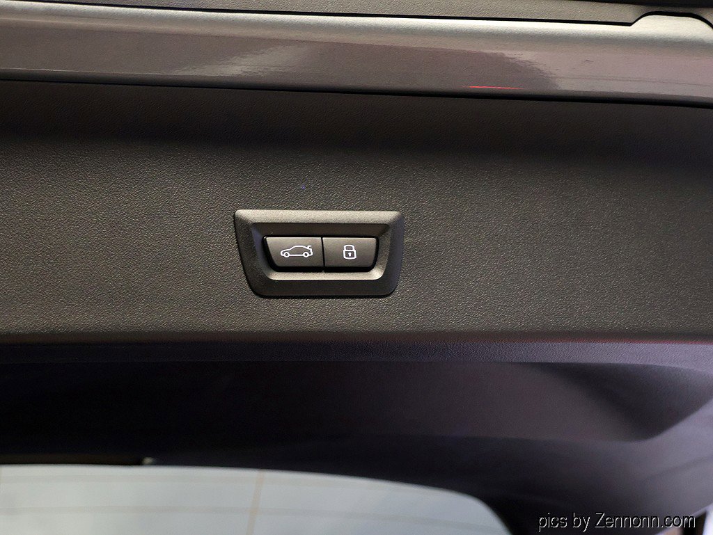 Used 2025 BMW X3 xDrive30i w/ Premium Package image 33