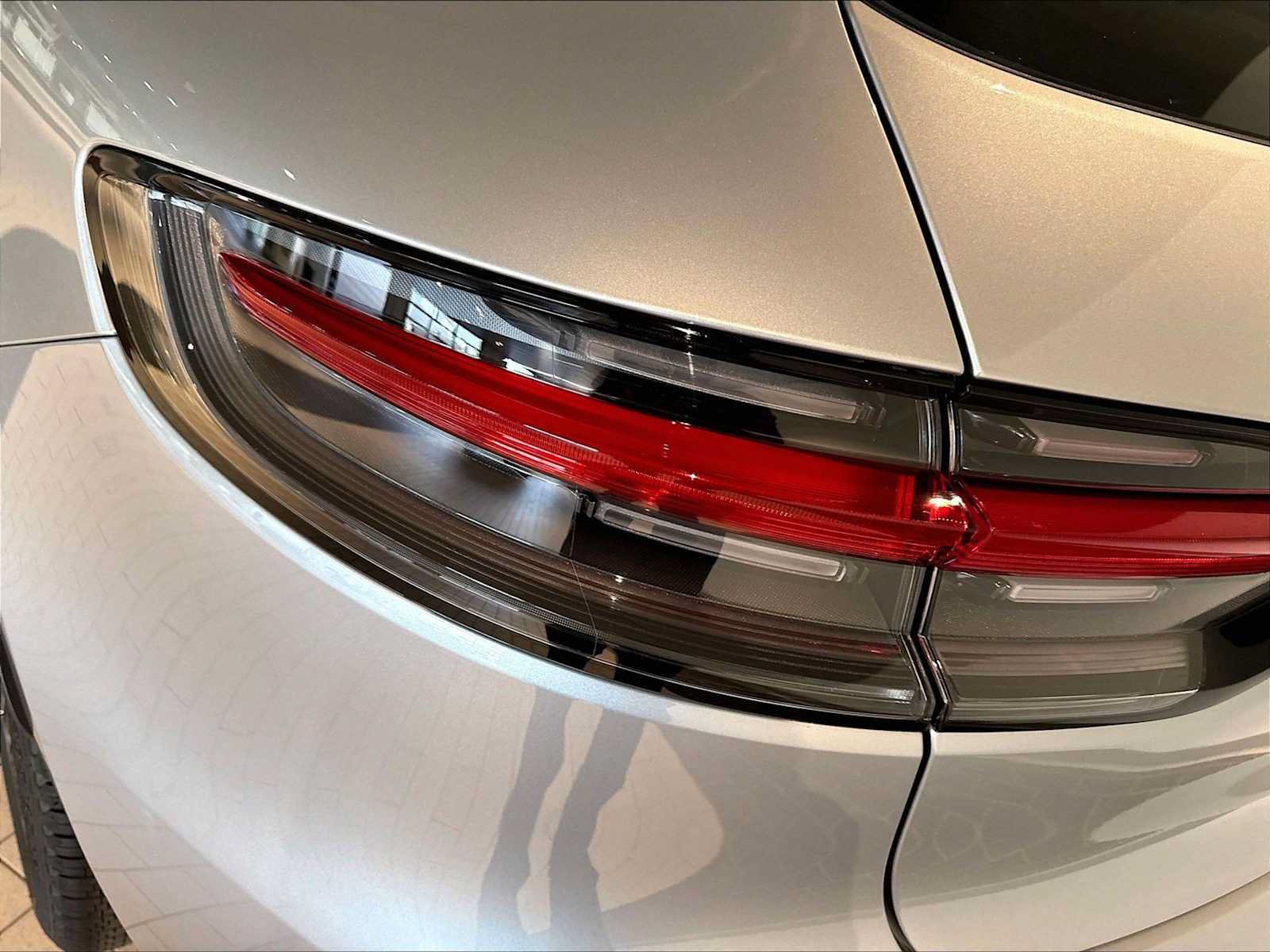 New 2026 Porsche Macan S AWD/4WD image 31