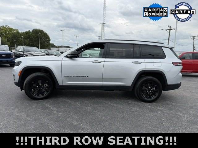 Used 2024 Jeep Grand Cherokee L Laredo image 5
