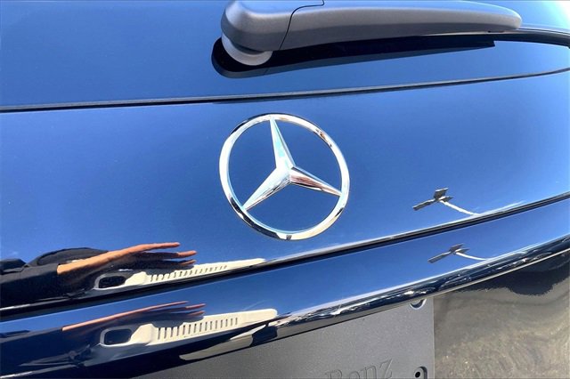 Used 2025 Mercedes-Benz GLC 300 4MATIC image 27