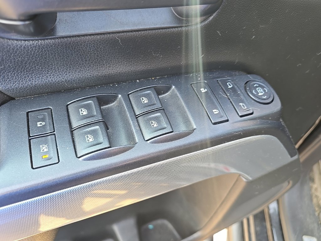 Used 2016 Chevrolet Silverado 1500 LT w/ All Star Edition AWD/4WD image 10