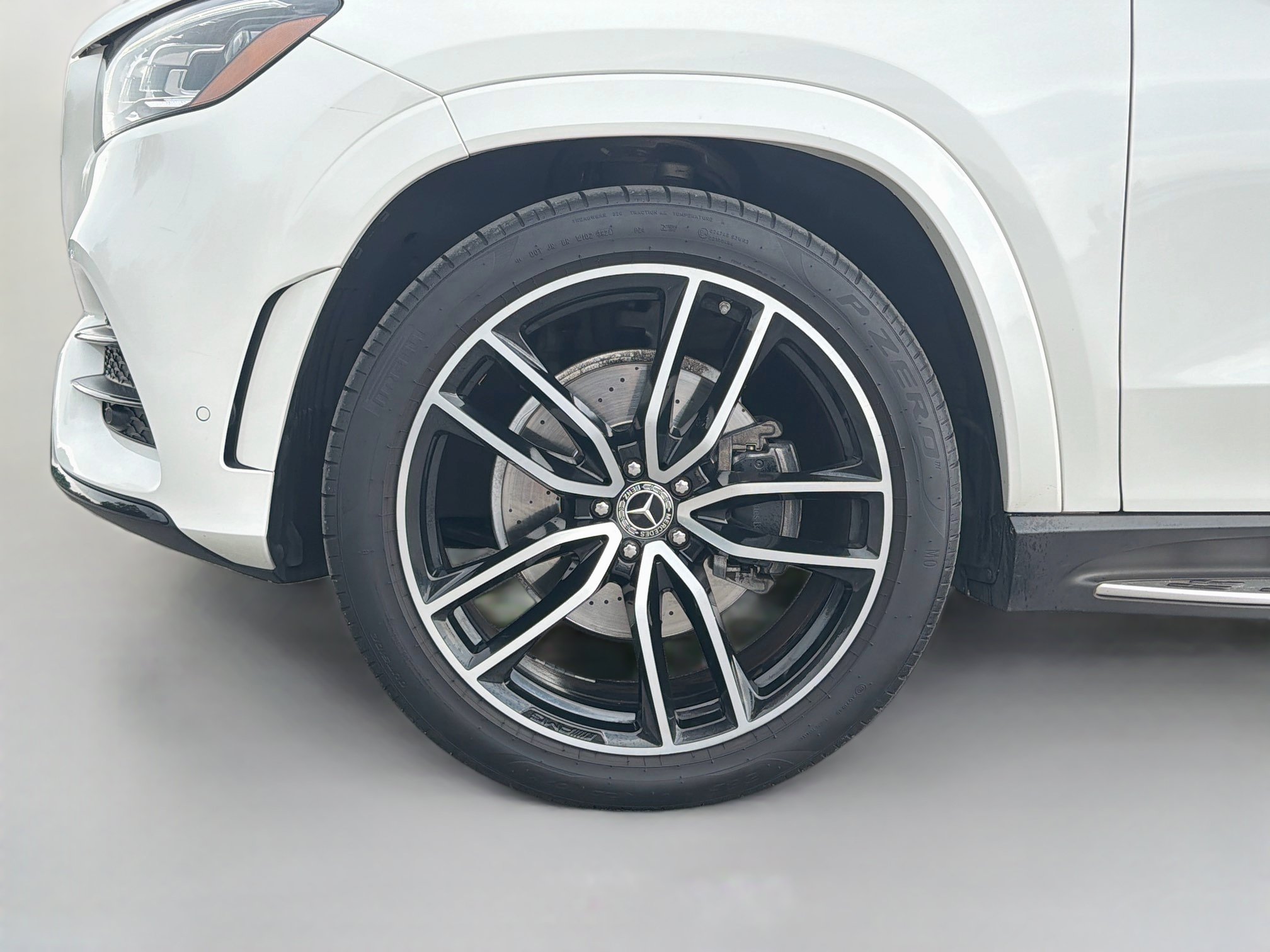Used 2021 Mercedes-Benz GLS 580 4MATIC image 45
