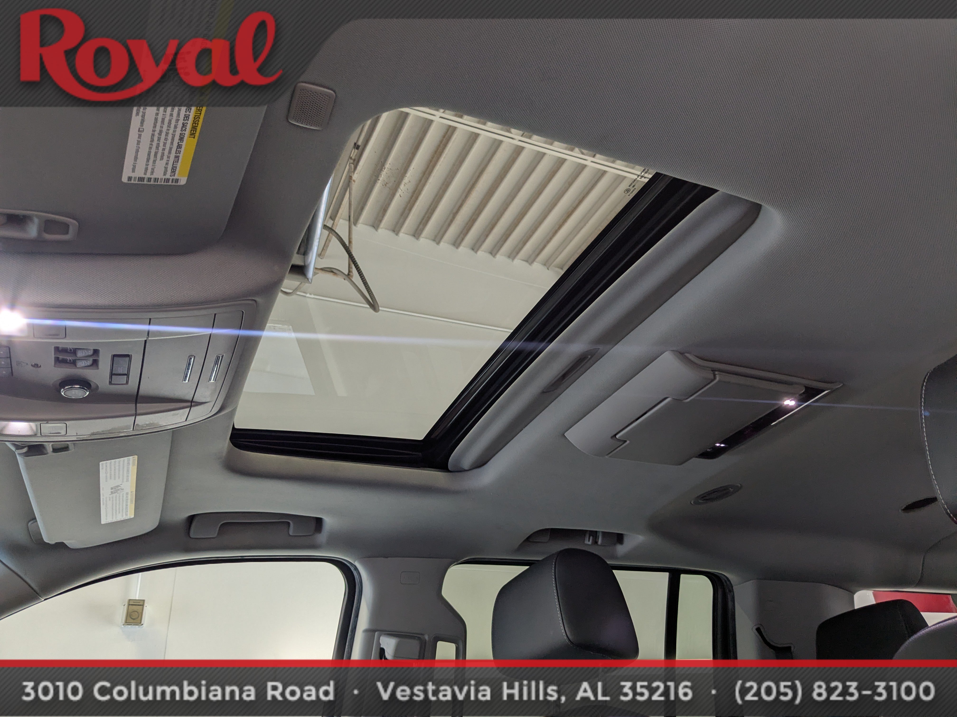 Used 2018 Chevrolet Suburban LT AWD/4WD image 30