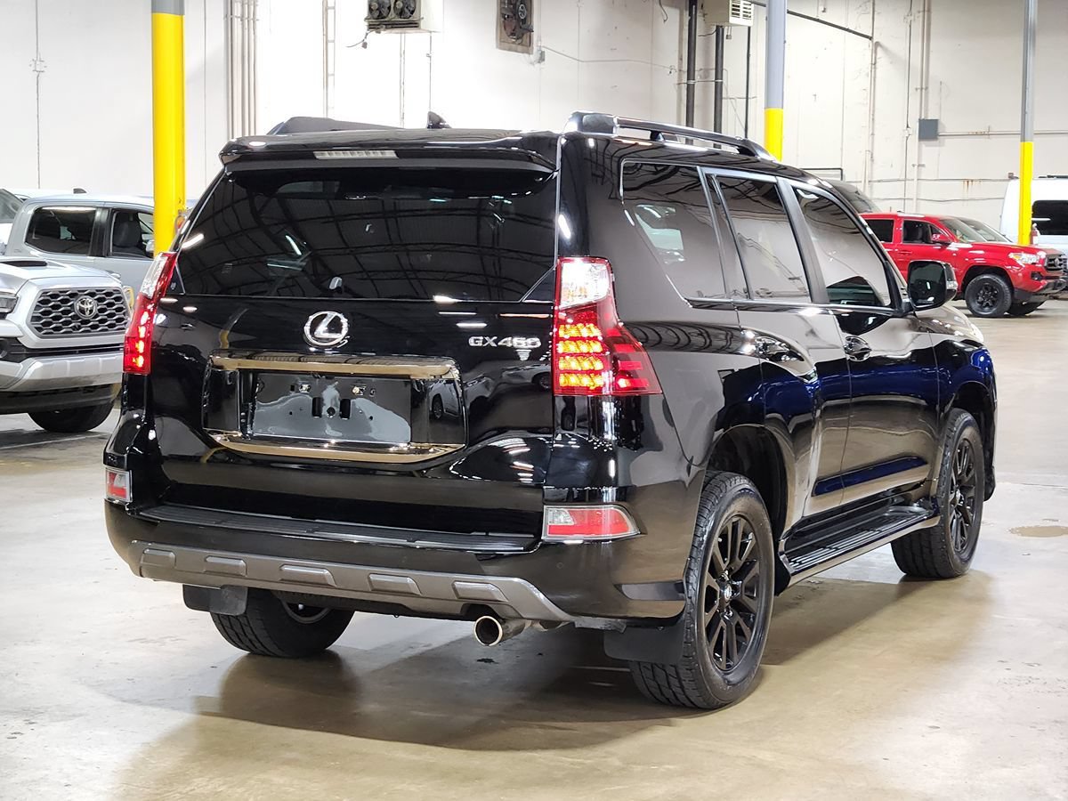 Used 2022 Lexus GX 460 w/ Black Line Special Edition AWD/4WD image 8