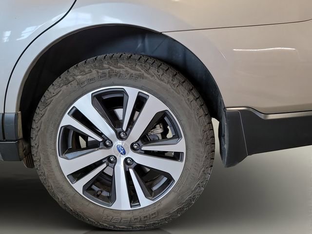 Used 2019 Subaru Outback 2.5i Limited w/ Popular Package #2 AWD/4WD image 35