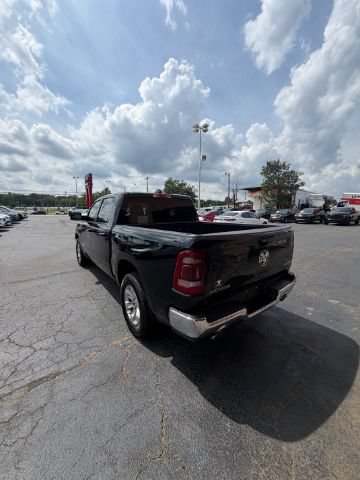 Used 2024 RAM 1500 Laramie AWD/4WD image 6
