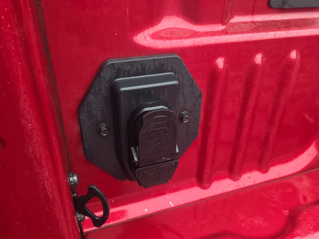 Certified 2022 Ford F350 Lariat w/ Lariat Value Package image 12