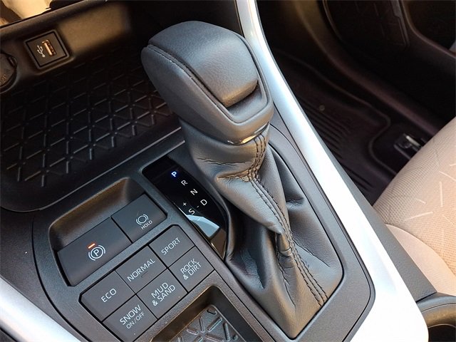 Used 2023 Toyota RAV4 XLE w/ XLE Grade Weather Package image 14