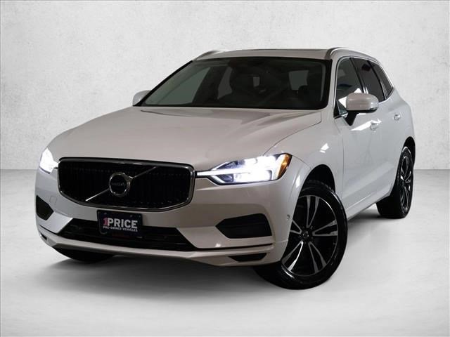 Used 2019 Volvo XC60 T6 Momentum w/ Multimedia Package image 1