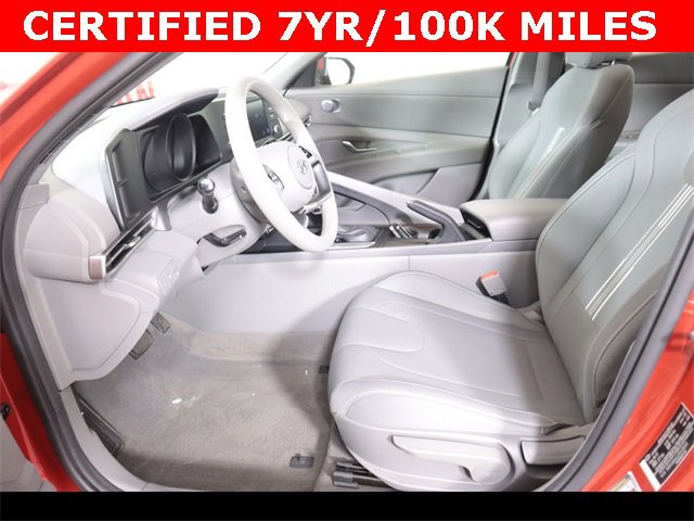 Used 2023 Hyundai Elantra SEL image 22