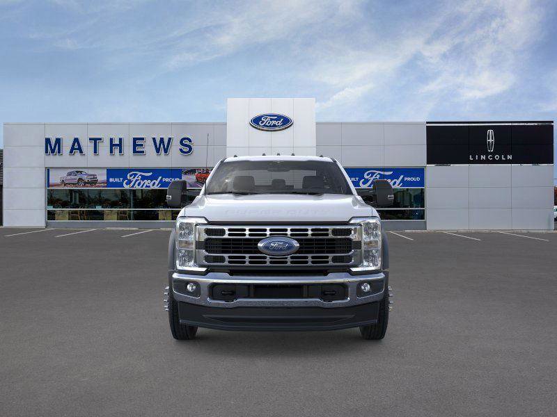 New 2026 Ford F450 XL w/ XL Chrome Package image 6
