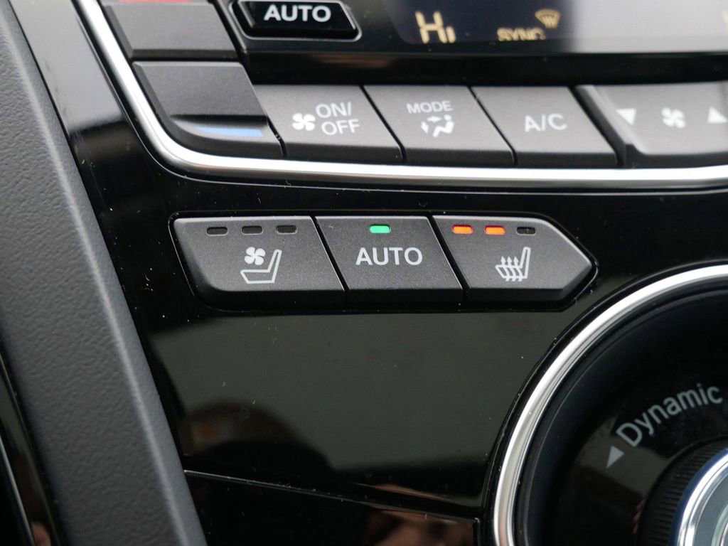 Used 2023 Acura RDX AWD w/ Advance Package image 25