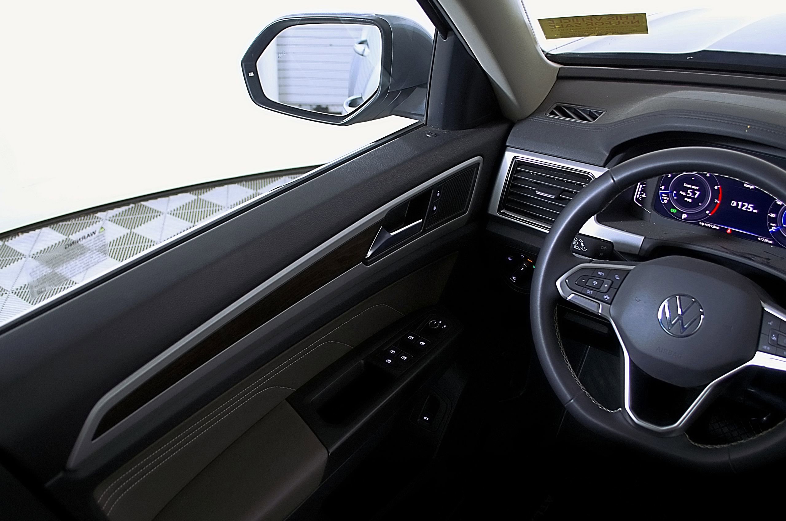 Used 2022 Volkswagen Atlas SE image 21