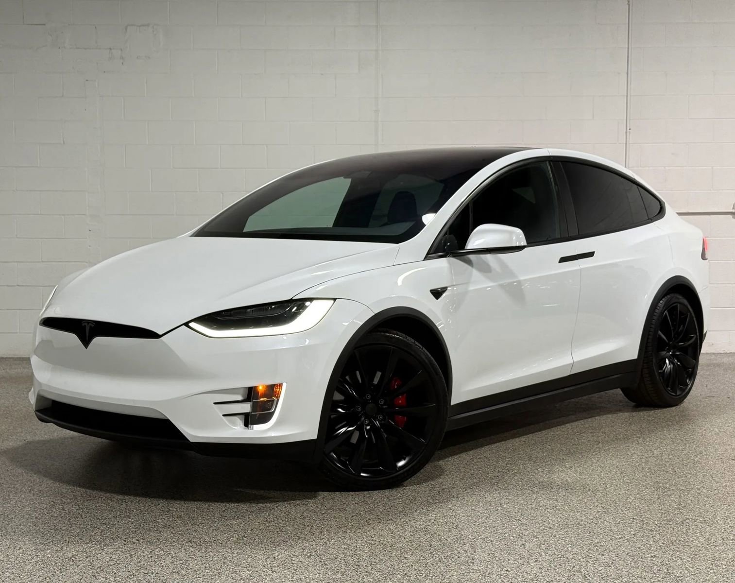 Used 2018 Tesla Model X P100D AWD/4WD image 2