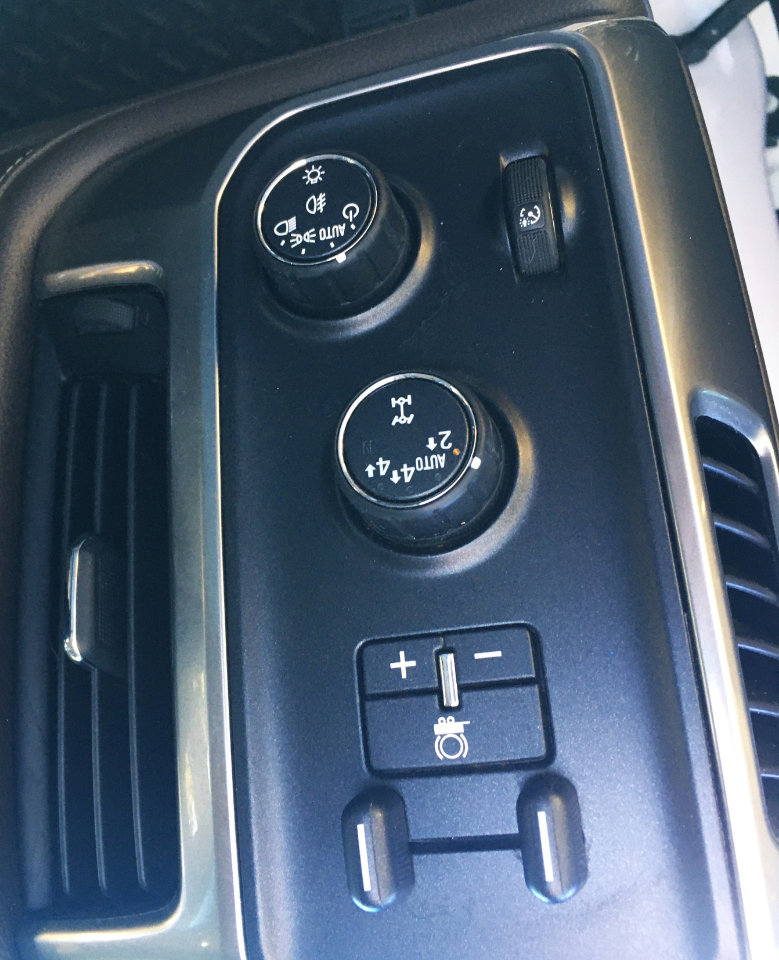 Used 2017 Chevrolet Silverado 1500 LTZ Z71 w/ LTZ Plus Package image 25