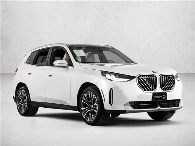 Used 2025 BMW X3 xDrive30i w/ Convenience Package AWD/4WD image 3