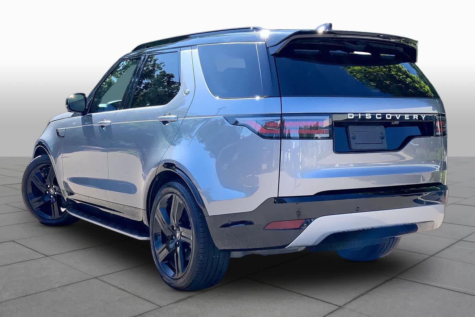 Used 2026 Land Rover Discovery Limited Edition AWD/4WD image 11