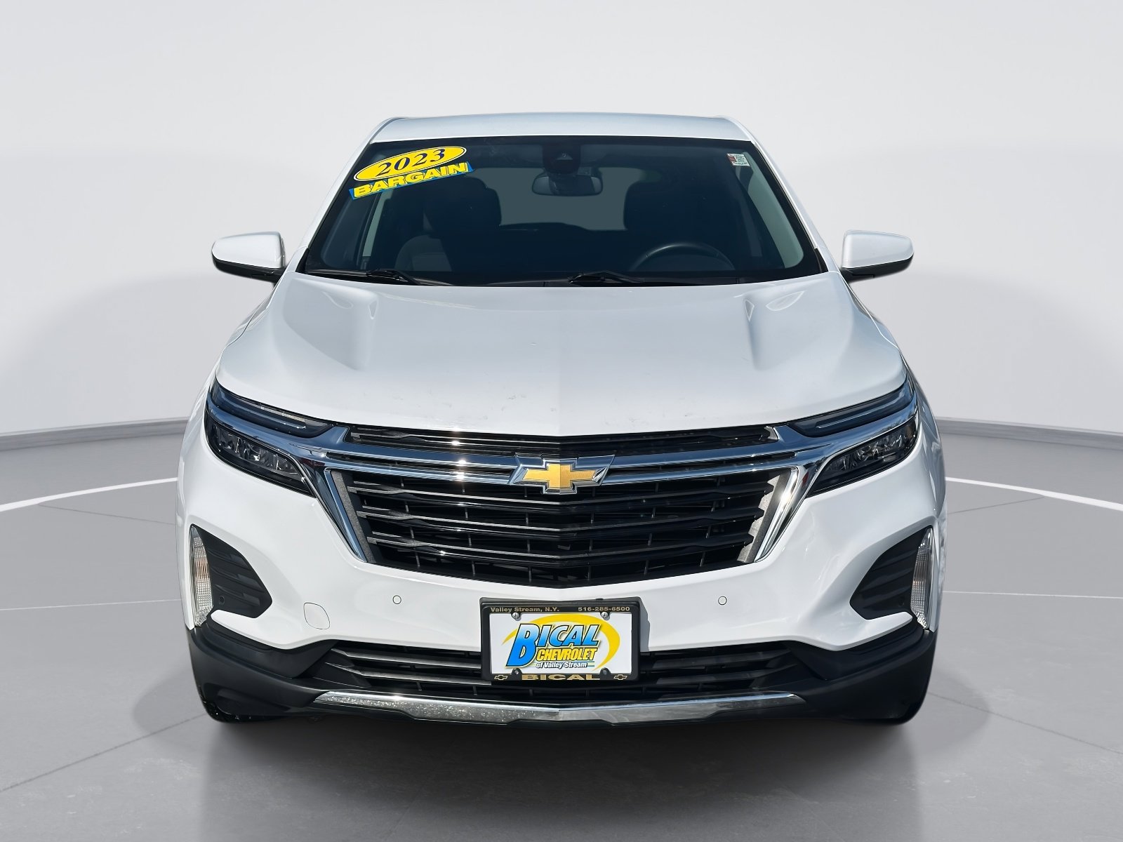 Certified 2023 Chevrolet Equinox LT image 2